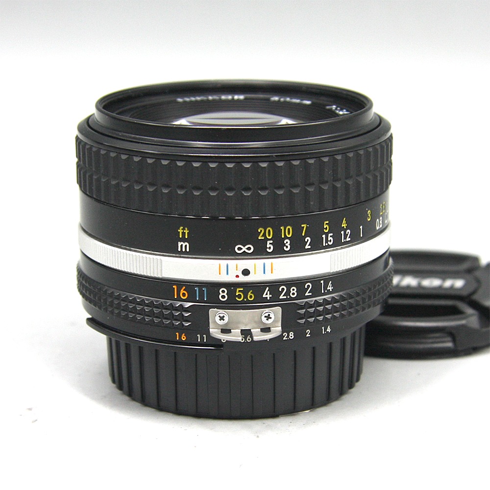 니콘 Nikon MF 50mm F1.4 AiS