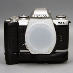 펜탁스 PENTAX MZ-5 + 그립