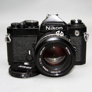 니콘 NIKON FE + 50mm f1.4
