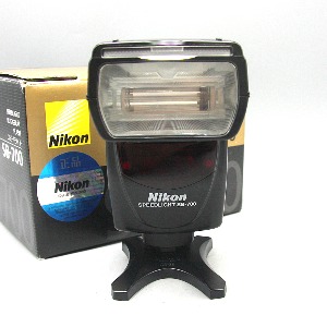 니콘 Nikon SPEED LIGHT SB-700 플래시